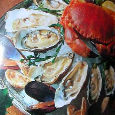 Plateau fruits de mer avec huitre au champagne