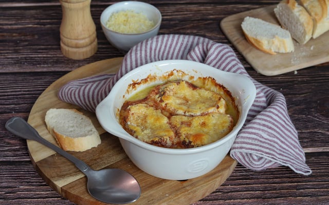 La meilleure recette de soupe à l'oignon