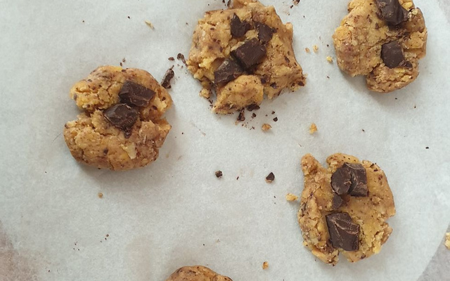 Cookies au chocolat et chapelure de pain rassis