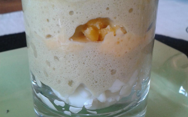 Mousse d'asperges et œuf mimosa