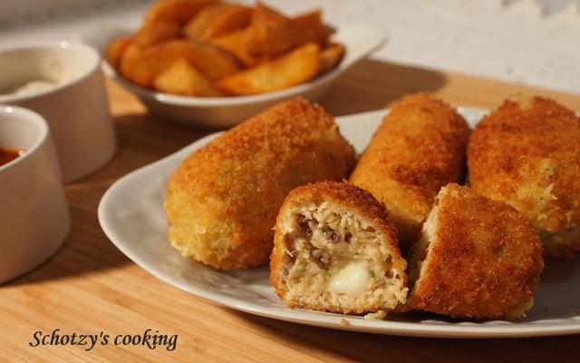 Croquettes de poulet au fromage fondu