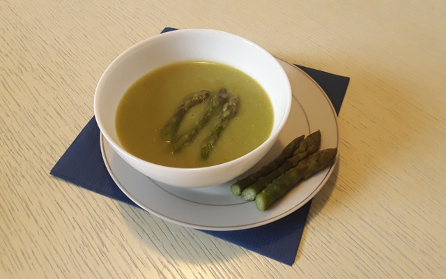 Velouté d'asperges vertes au thermomix