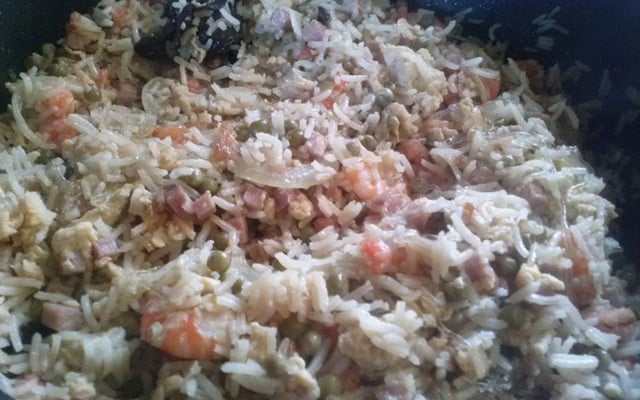 Riz cantonais terre et mer