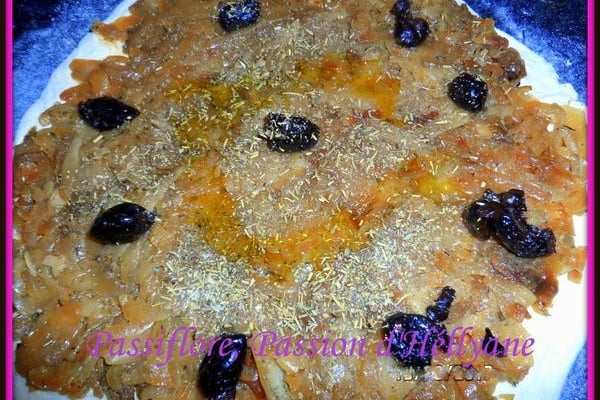 Pissaladière niçoise provençale