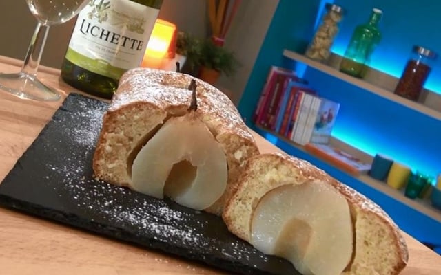 Gâteau aux poires et vin blanc