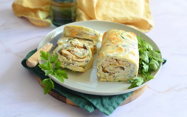 Roulé aux courgettes, à l’oignon et au poulet