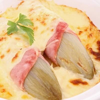 Endives au jambon gratinées