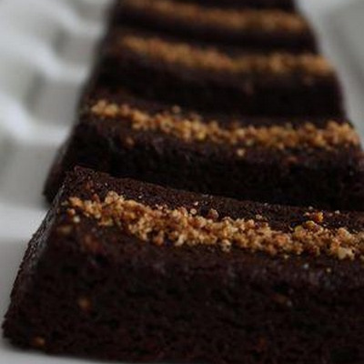 Gâteau aux noisettes classique