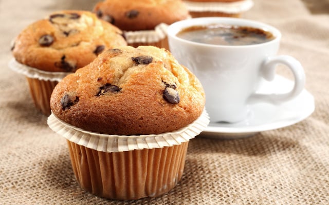Muffins à la farine de maïs et aux pépites de chocolat