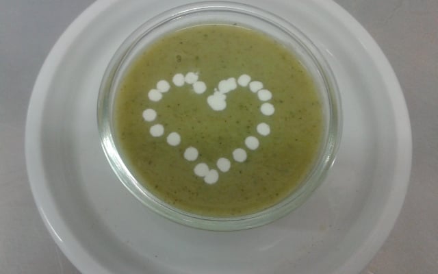 Velouté d'asperges et courgettes