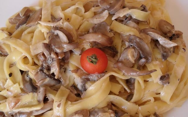 Tagliatelles aux champignons de Paris