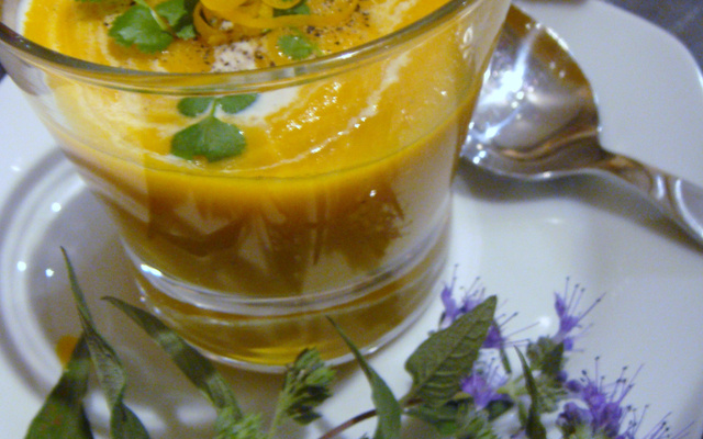 Velouté de carottes, gingembre et oranges