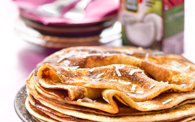 Crêpes soufflées au lait de coco