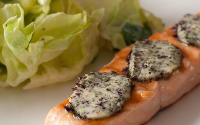 Pavé de Saumon au Beurre d'Algues