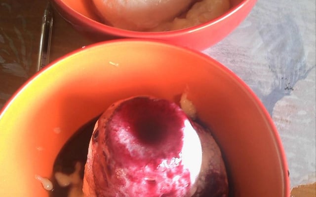 Île flottante aux fraises