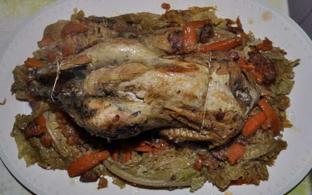 Faisan au choux et saucisses de montbeliard, flambé au Grand Marnier