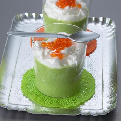 Cappuccino avocat-roquette aux œufs de saumon