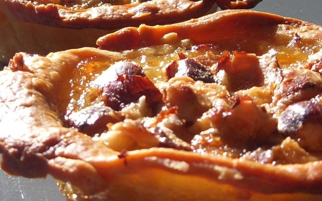 Tarte aux poires et aux noisettes