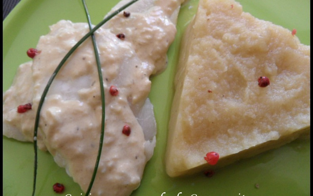 Saint pierre à la sauce moutarde et purée de cèleri rave