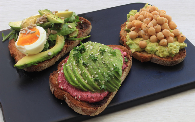 Avocado toast en 3 versions