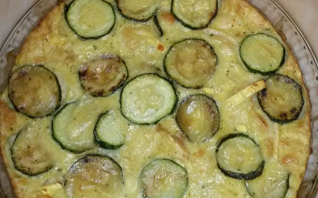Clafoutis léger aux courgettes & fromage de chèvre