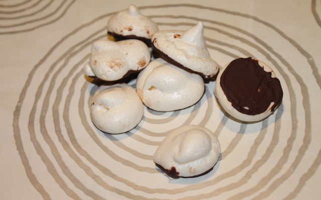 Meringues mandarine chocolat de RobinCook