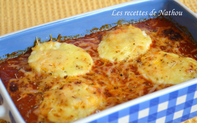 Gratin d'œufs durs à la sauce tomate