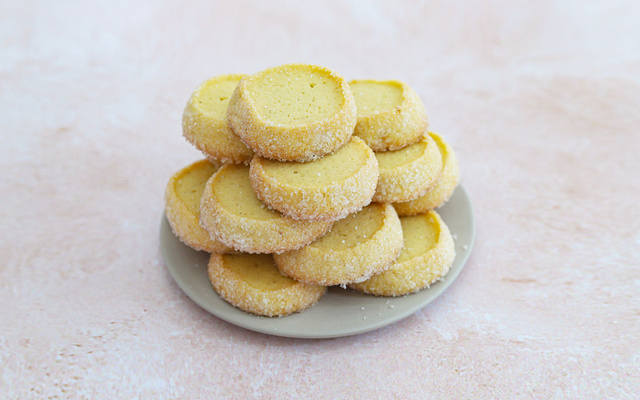 Duo de sablés diamant à la vanille et au cacao