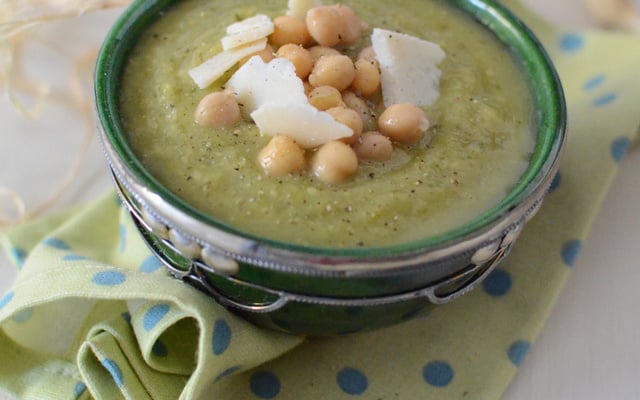 Soupe de courgettes, pois-chiche et parmesan au Companion