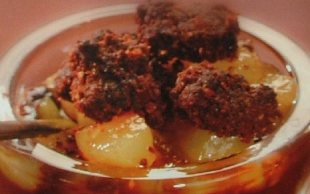 Crème et crumble de chocolat aux poires caramélisées vanillées