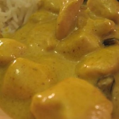 Poulet à la crème au curry
