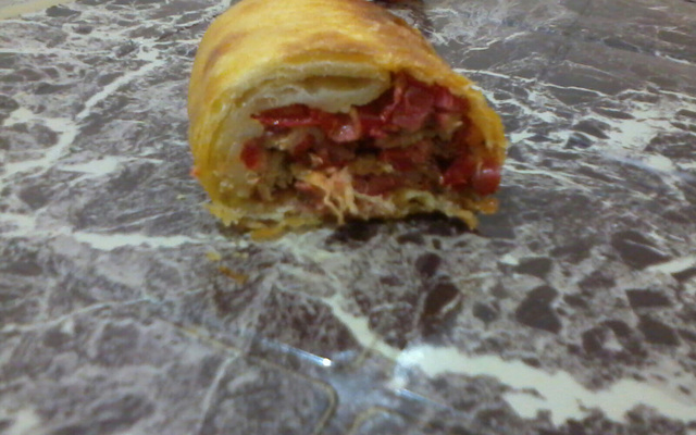 Chaussons aux poivrons rouges au bœuf haché