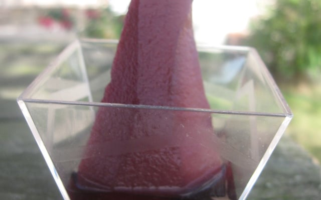 Poires au vin épicé