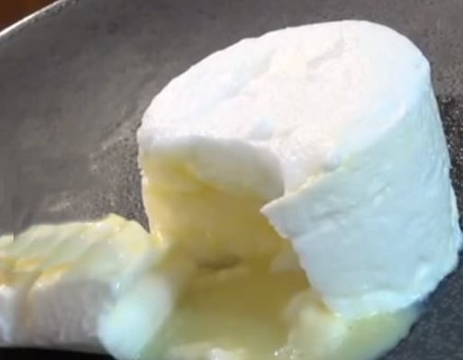 Île flottante inversée