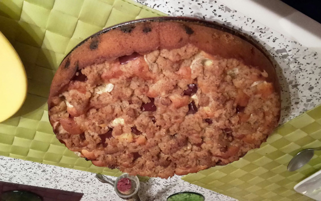 Gâteau moelleux aux poires et pépites de chocolat