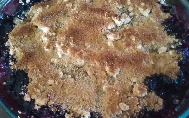 Crumble pommes - fruits rouges