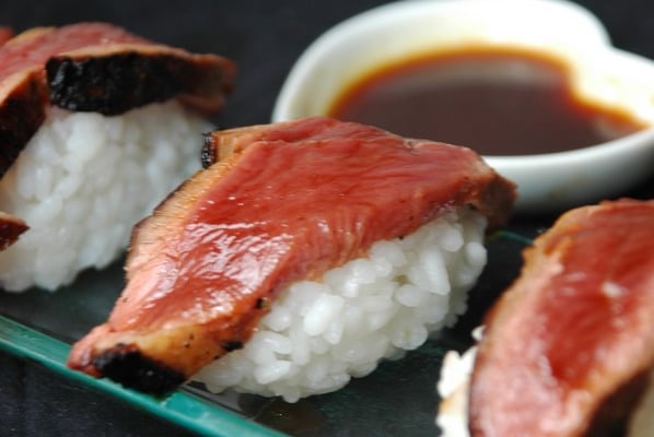 Sushis au canard laqué