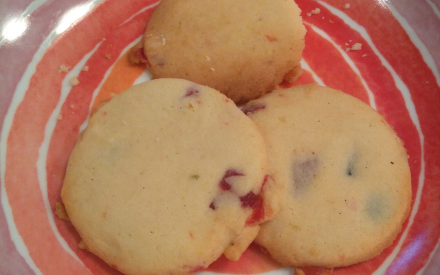 Cubes de sablés aux fruits confits