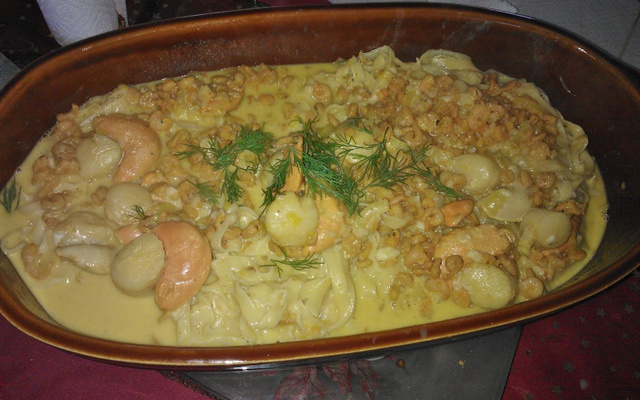 Tagliatelles à la noix de coco et fruit de mer