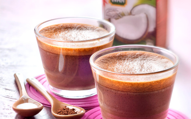 Petits pots de crème à l'ancienne chocolat coco
