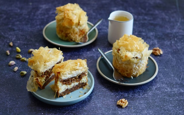 Baklava cheesecake