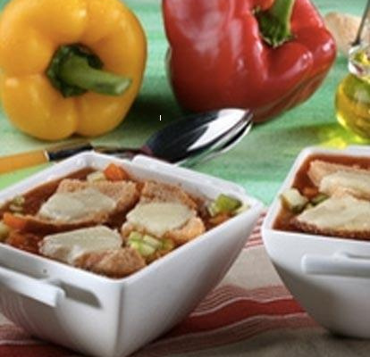 Gaspacho au piment d'Espelette et croûtons d'Etorki