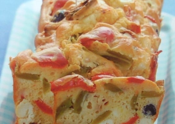 Cake méditerranéen