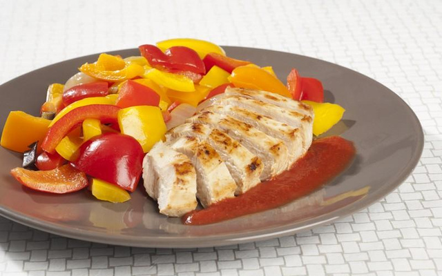 Red hot poulet aux légumes du soleil