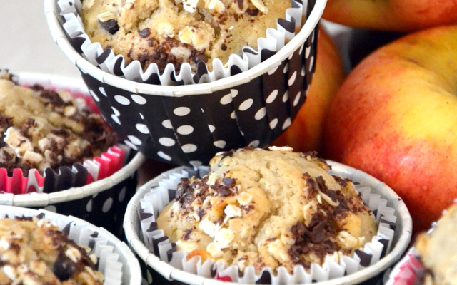 Muffins aux pommes, chocolat et farine de châtaigne