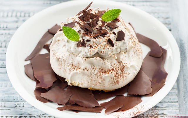 Pavlova straciatella