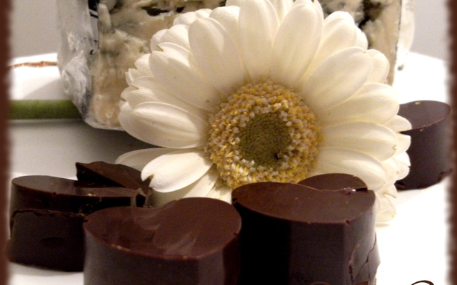 Chocolats, cœur au Roquefort