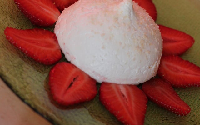 Meringue de fraise facile