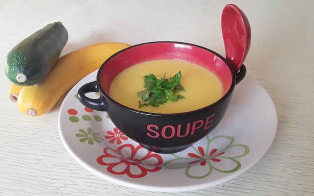 Velouté de courgettes allégé