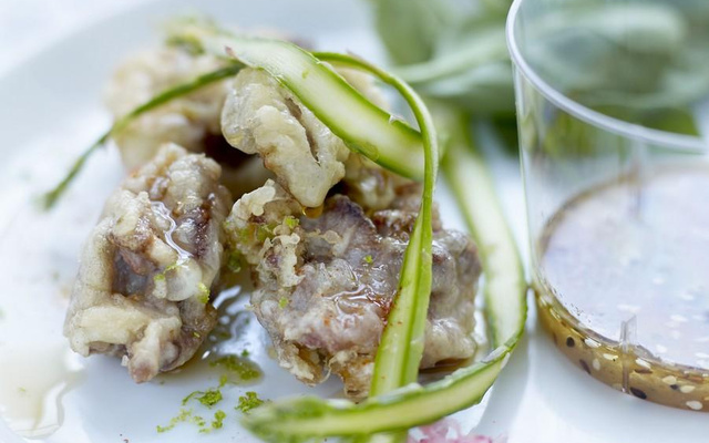 Pintade croustillante aux légumes par Pierre-Sang Boyer